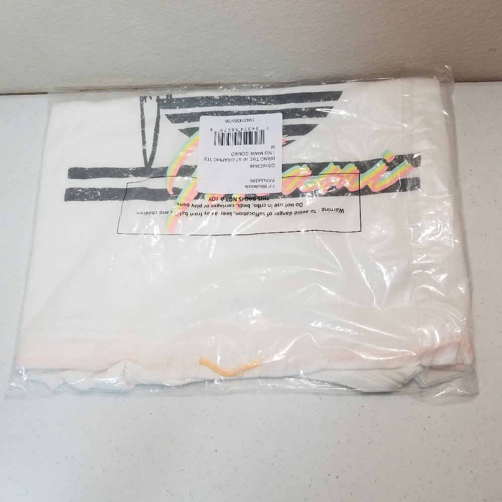 Free People Sleeveless Medium TShirt Miami